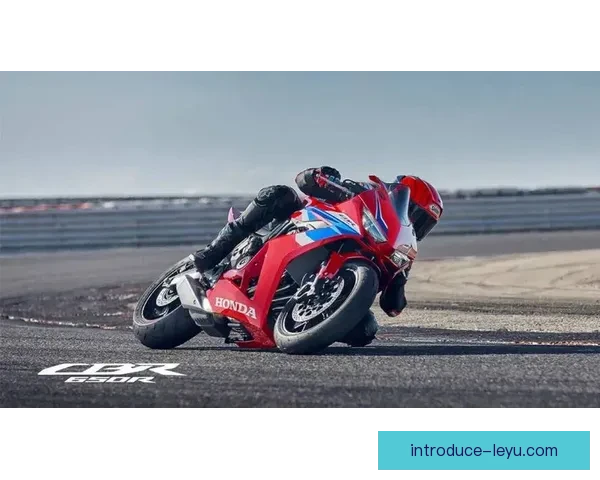 摩托车大奖赛2026赛季精彩揭幕 新星崭露头角老将再战巅峰