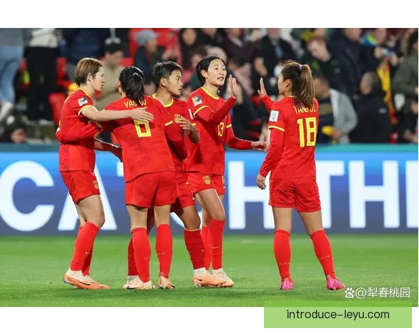 中国女足奋勇拼搏逆转取胜 进军世界杯四强创造历史新纪录