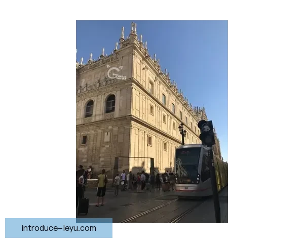 皇家社会俱乐部周边高端生活方式与文化体验全景指南