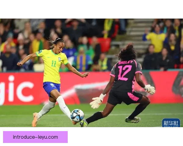 世界杯赛场激战正酣各国明星球员展现非凡实力与团队默契